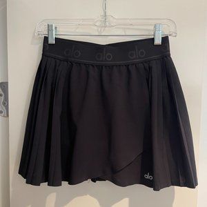 ALO Yoga size small black tennis skirt